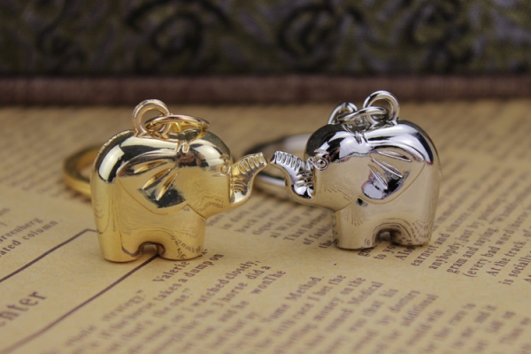 Cute Baby Elephant Cub Fashion Animals Silver Keyrings Novelty Metal Key Rings
